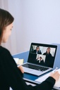 Online meeting op laptop